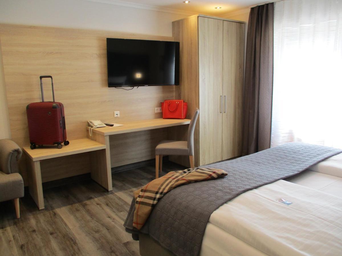 Alemannenhof Hotel Schallstadt Eksteriør billede