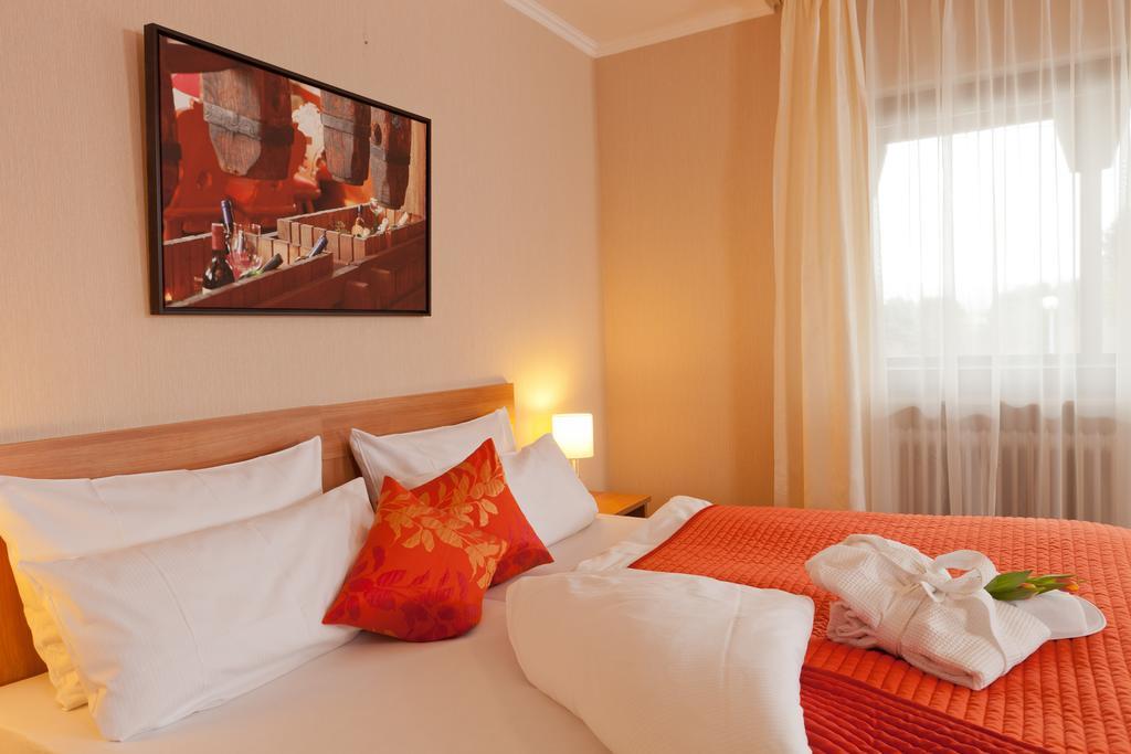 Alemannenhof Hotel Schallstadt Eksteriør billede